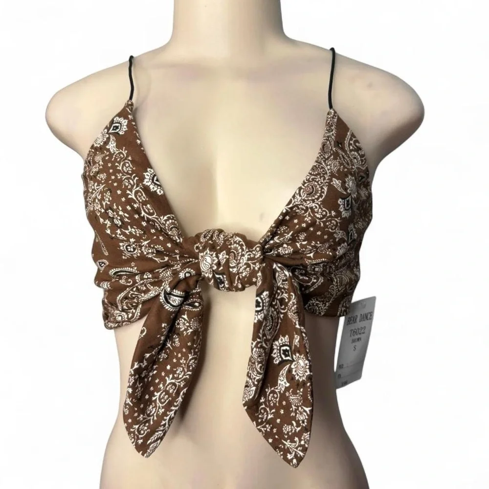 Brown Bandana Tie-Front Crop Top - Picture 4 of 4